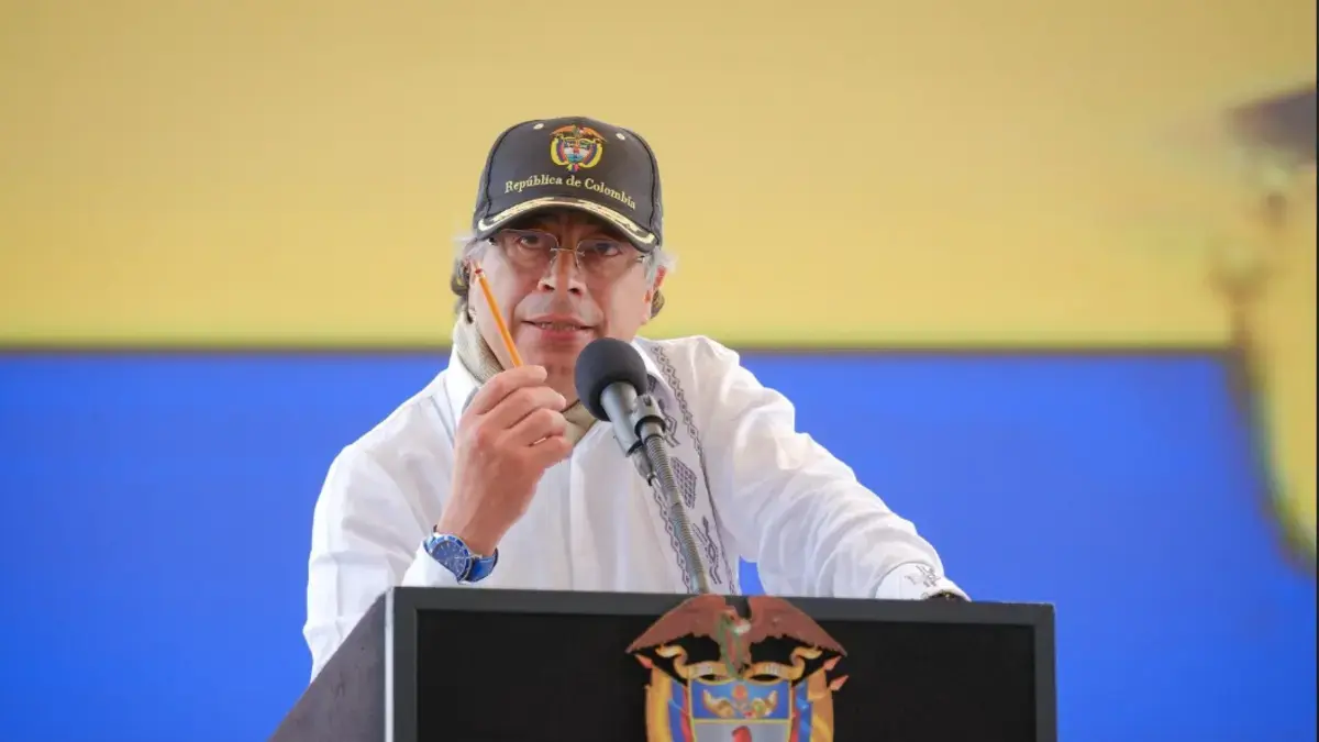 “El contrato terminó, tenemos que continuar la subasta, esa es la ley”

 – En la mira
