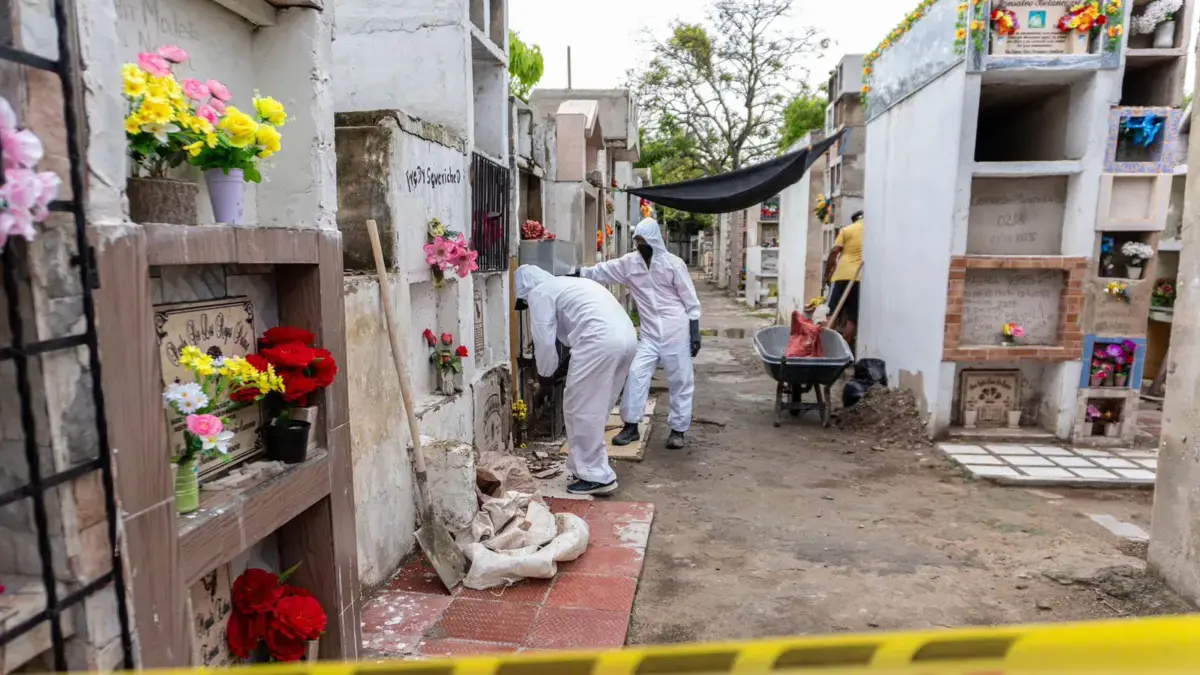 Encuentran que los huesos quedaron en el cementerio de la soldad y solicitan investigación

 – En la mira