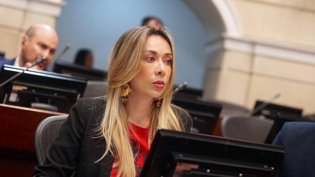 Hoy este gobierno está viendo una ecuación como decoración

 – En la mira