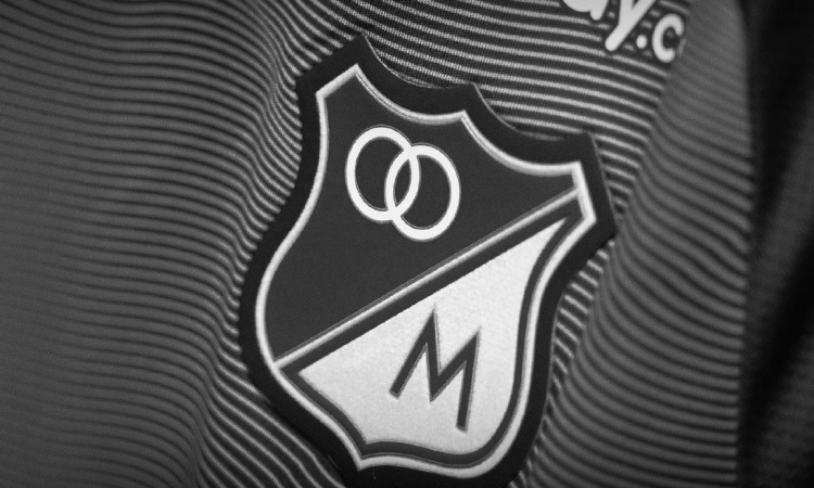 La referencia de Medellin implicaba que los millonarios no son geniales

 – En la mira