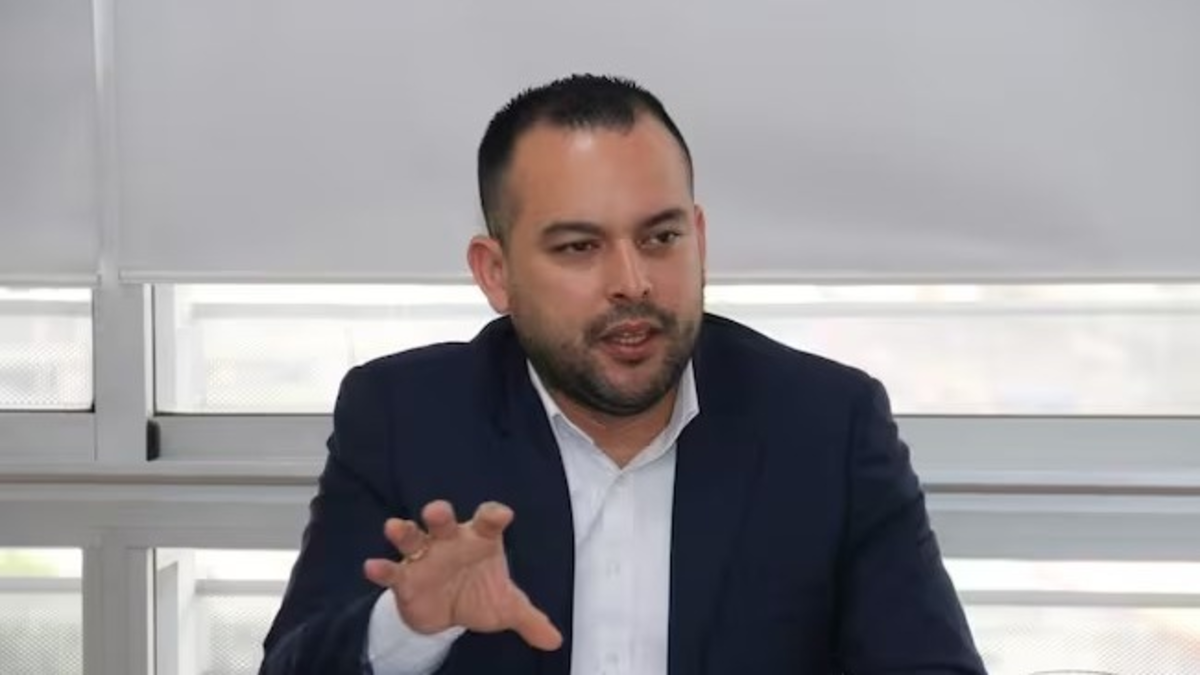 Ministro Edwin Palma, bajo fiscalía y fiscal por presuntas irregularidades durante la intervención de Air-E

 – En la mira