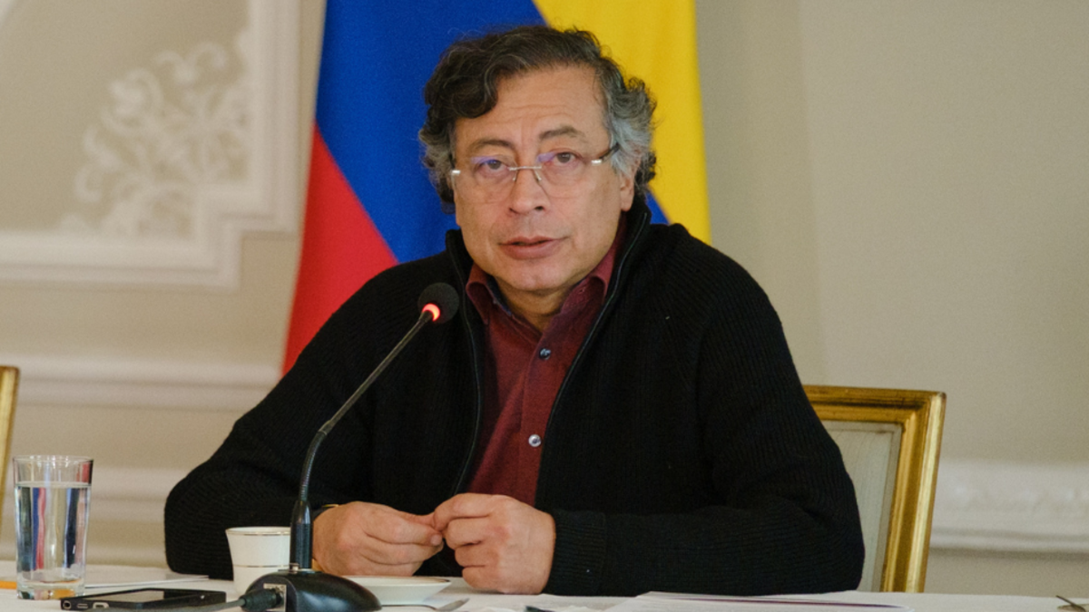 El presidente Gustavo Petro advierte que operará diplomáticos de Israel en Colombia si es cierto que arrestaron a activistas colombianos contra Gaza

 – En la mira