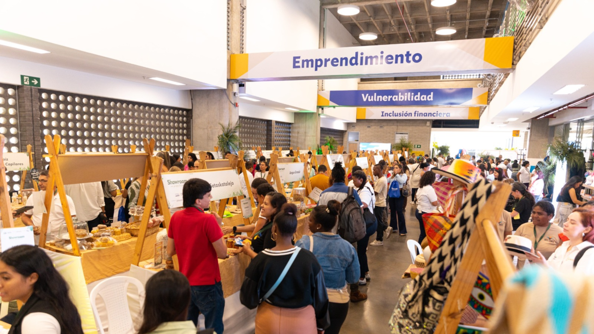 Esta es una alianza entre la oficina del alcalde, la Fundación WWB Colombia y el Valle Inchment

 – En la mira