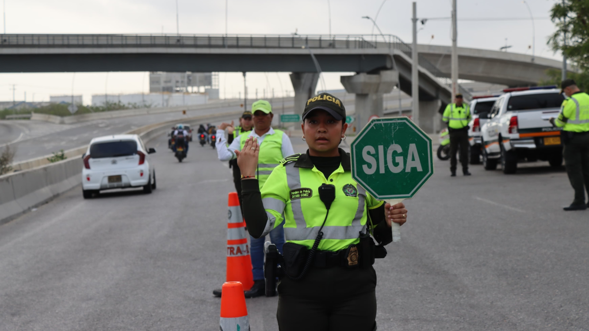La policía fortalece la seguridad y la movilidad en Barranquilla a la semana en la escuela; 250,000 vehículos irán por las carreteras del área metropolitana

 – En la mira