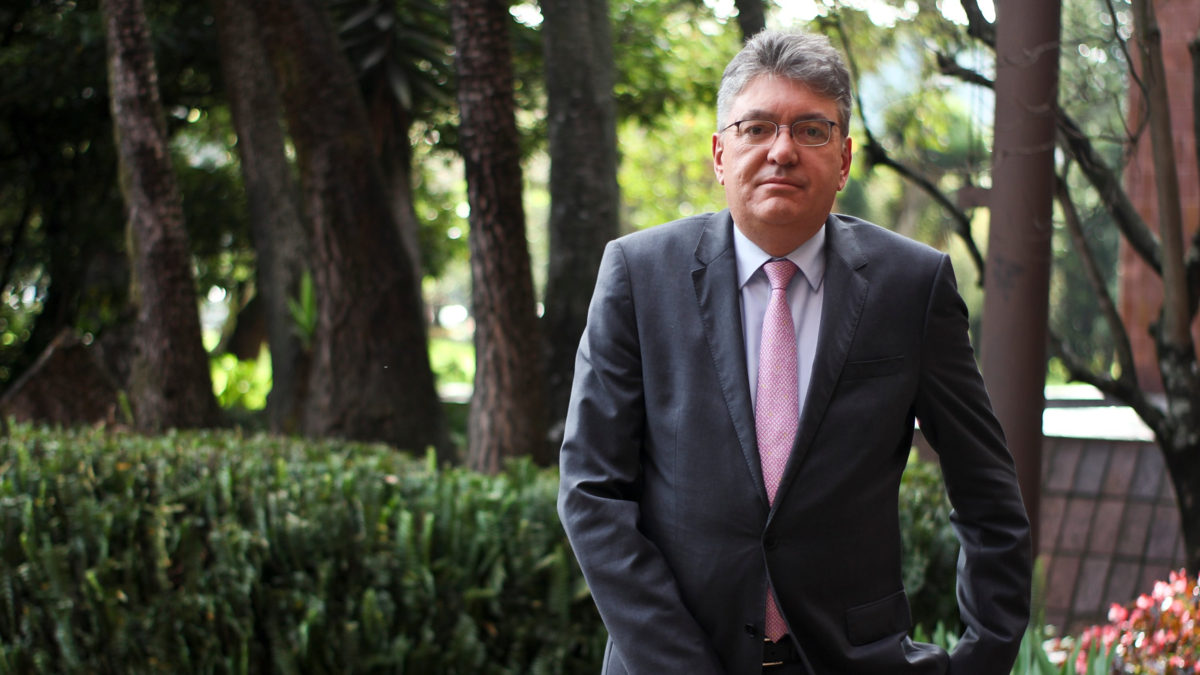 Mauricio Cárdenas habla de su candidatura presidencial y del gobierno Petro – En la mira