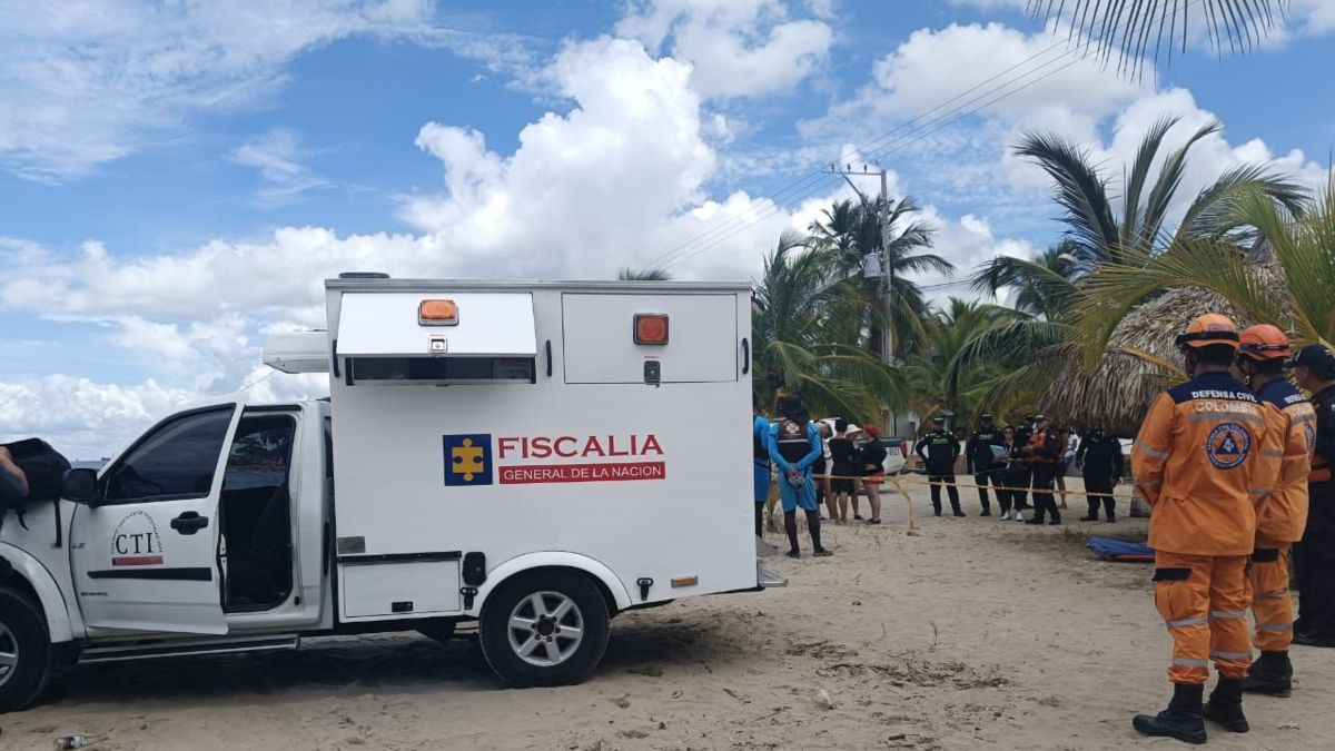 Conmoción en las playas de Coveñas: joven antioqueño muere por inmersión tras saltar para salvar a su padre

 – En la mira