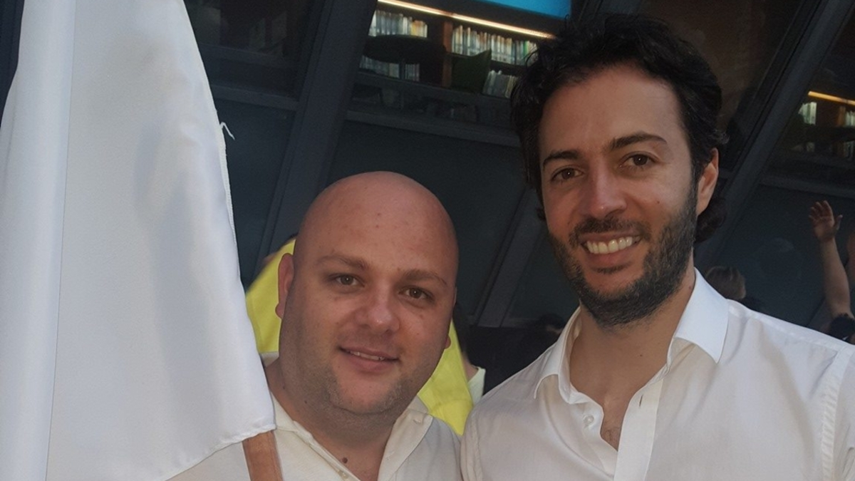 Revelan conversaciones del hermano Daniel Quintero en poder de la Fiscalía, donde se negociaban contratos en Medellín

 – En la mira