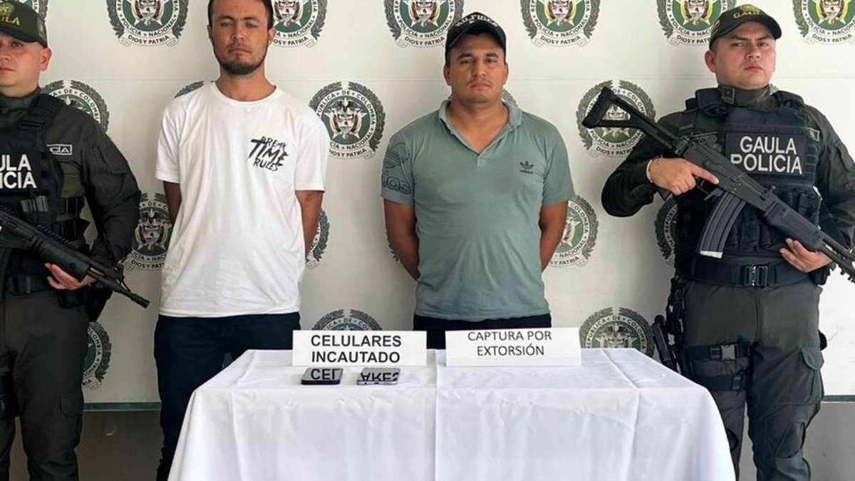 Tenía una circular azul de Interpol.

 – En la mira