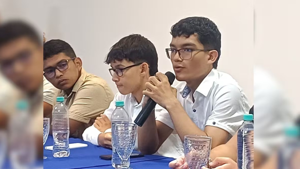 La historia y los sueños de José Carlos Navarro Sierra, un estudiante de secundaria de Montería que logró un puntaje perfecto en las pruebas: 500/500

 – En la mira
