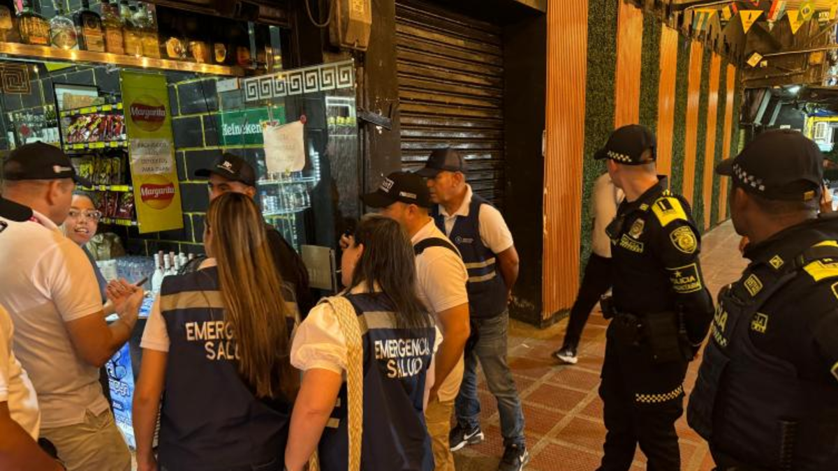 Inspección sanitaria incautó más de 600 unidades de alcohol en mal estado

 – En la mira