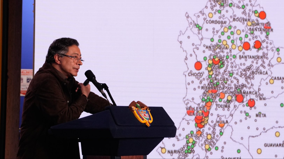 Presidente Gustavo Petro confirma que acuerdo de libre comercio con EE.UU. está “efectivamente suspendido” y prepara respuesta a la crisis con Trump en el Consejo de Ministros

 – En la mira