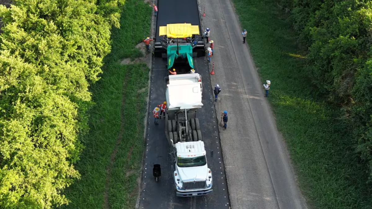 El Gobierno del Valle anuncia una licitación de 20.000 millones de dólares para salvar la destruida carretera Panorama entre Riofrío y Bolívar

 – En la mira