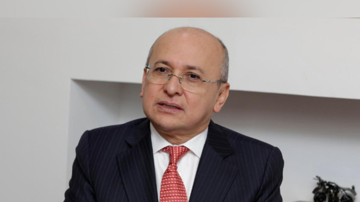 Presidencia aceptó la renuncia de Eduardo Montealegre como Ministro de Justicia y del Derecho

 – En la mira