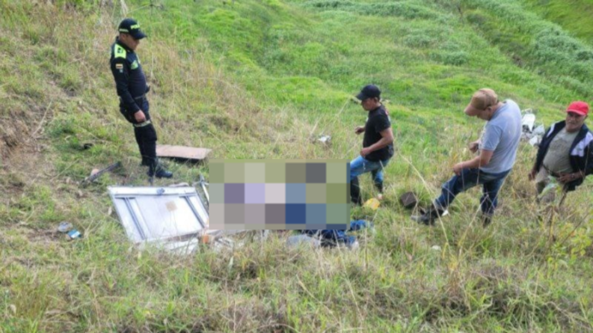 Dos niños y el instructor sobrevivieron a un accidente mortal.
 – En la mira