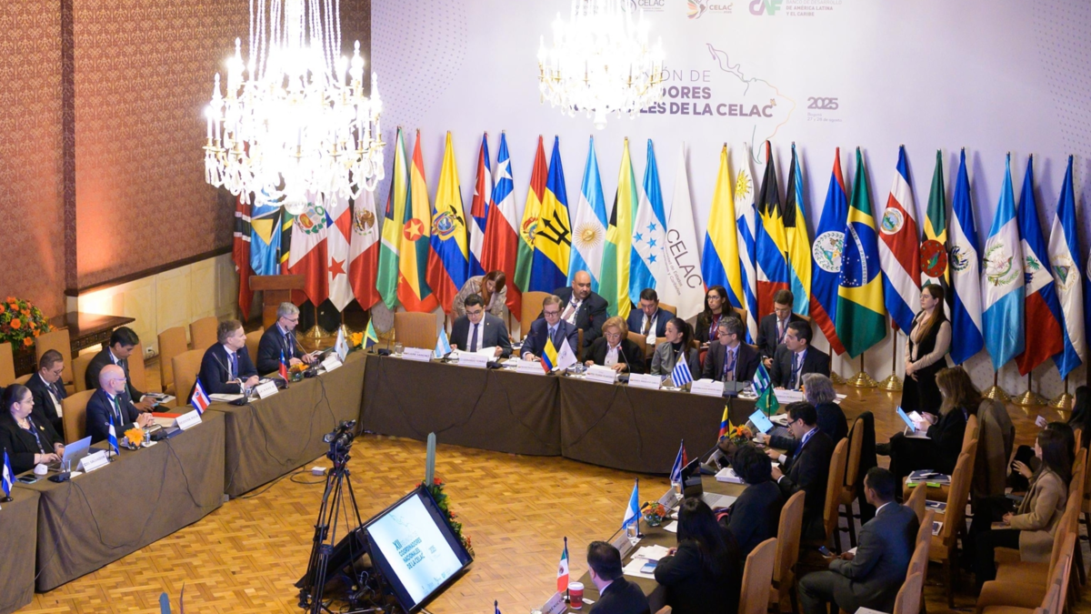 Cumbre CELAC-UE recuerda que el multilateralismo y la cooperación son la respuesta a los desafíos globales
 – En la mira