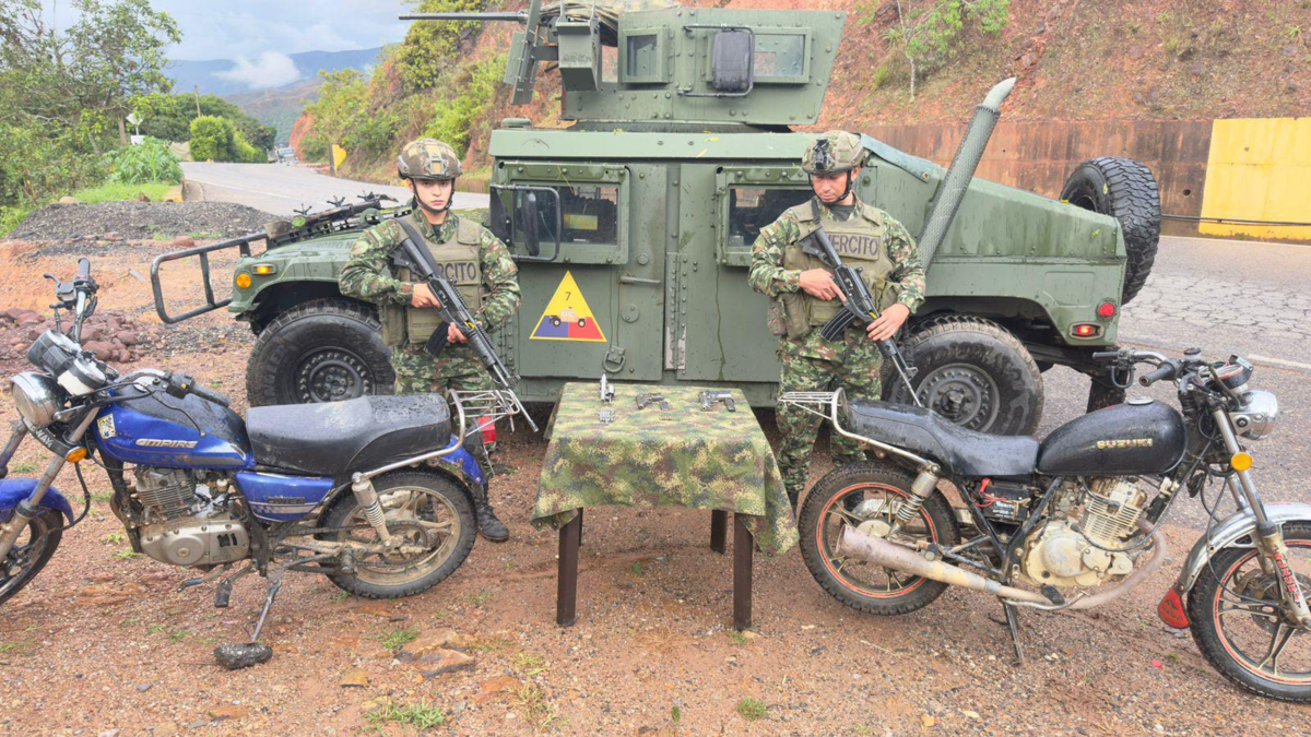 Operativos terminan con la captura de “Pimpón” y disidentes de las FARC y la frustración del secuestro del Catatumbo
 – En la mira
