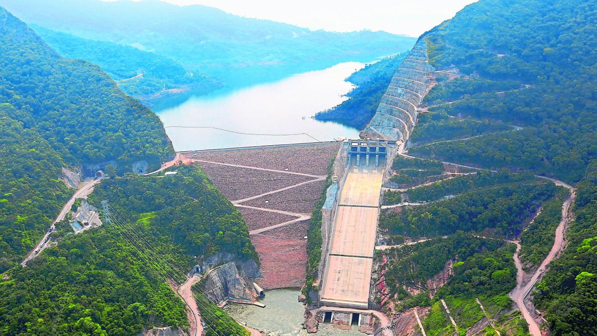Anuncian apertura de compuertas de presa HidroSogamoso tras alcanzar niveles máximos tras fuertes lluvias

 – En la mira