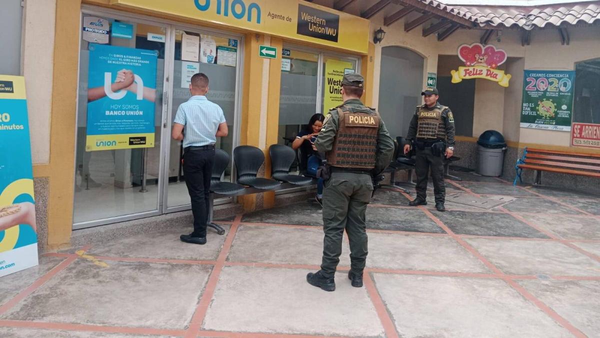 Barranquilla despliega más de 1.500 policías para el fin de semana largo de Halloween y festivos
 – En la mira
