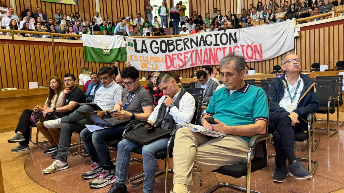 Después de algunas controversias, sellar recursos a continuación como son

 – En la mira