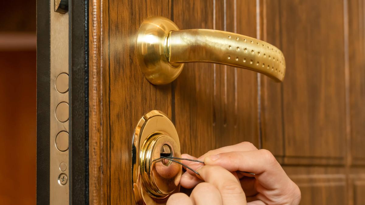 Dramático testimonio de un joven que denunció robo masivo en su casa en Bucaramanga, le robaron $250 millones: “tenían mucha información”

 – En la mira