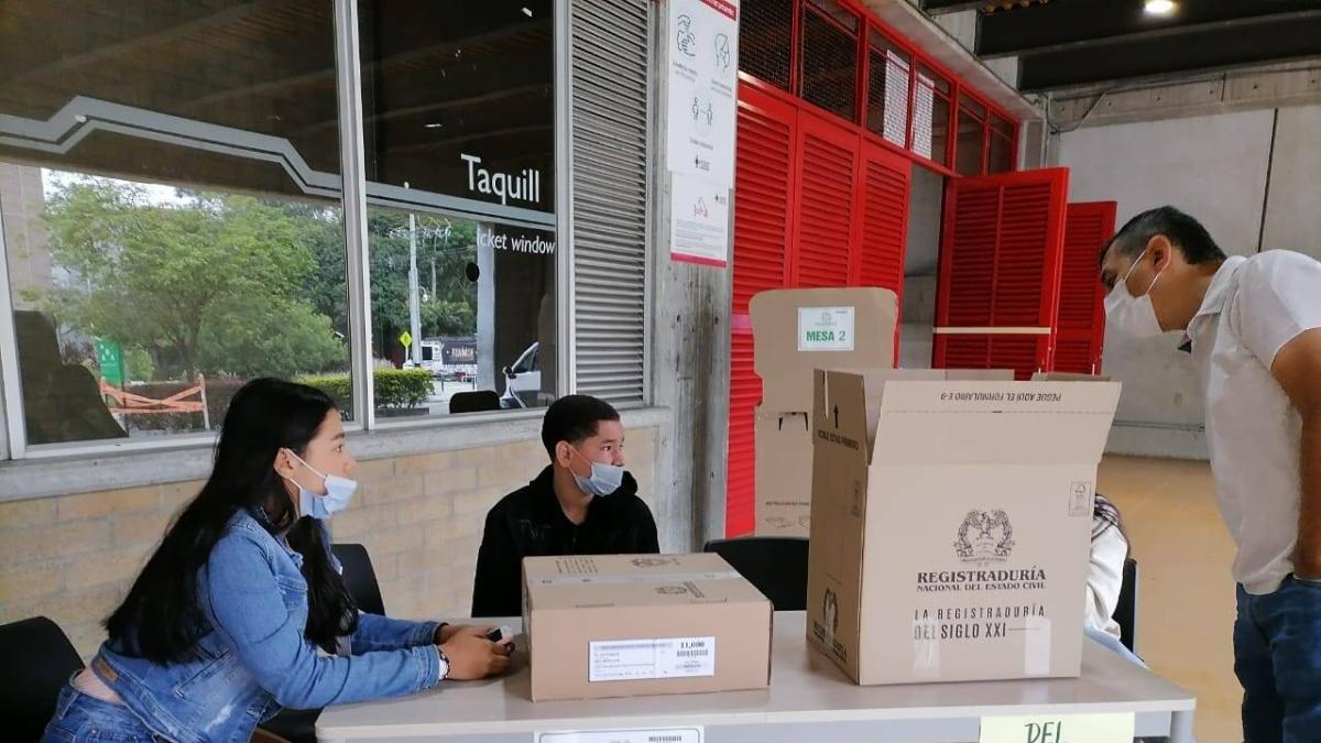 El gobierno de Atlanta recomienda a los municipios utilizar la ley de prohibición para garantizar la paz durante las elecciones del Consejo Juvenil

 – En la mira
