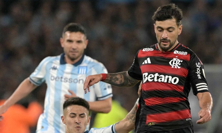 Flamengo empató ante Racing y es finalista de la Libertadores

 – En la mira