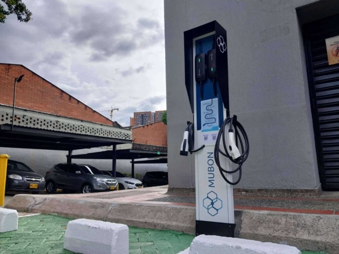 Con la campaña “Bogotá a 2KM”, Klik Energy y MubOn garantizan que todo vehículo eléctrico esté siempre cerca de una estación de carga rápida – EXTRA

 – En la mira