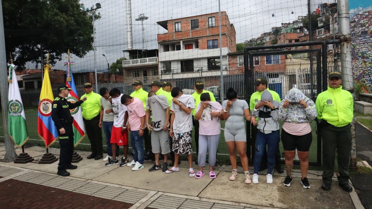 “Sokół” ha caído | Se trata de una temible banda de sicarios que se dedica a robos y contrabando de 5.000 dosis de droga semanales en Cali: ¿cómo fue el operativo?
 – En la mira