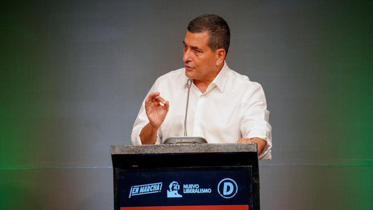 Dumek Turbay pide consultas urgentes entre Dian y Reficar para evitar crisis energética y laboral en Cartagena

 – En la mira