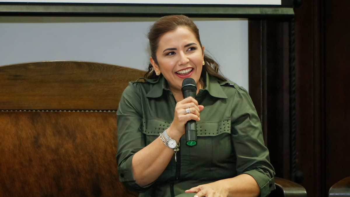 “Reconsiderar los ajustes de tarifas”.

 – En la mira