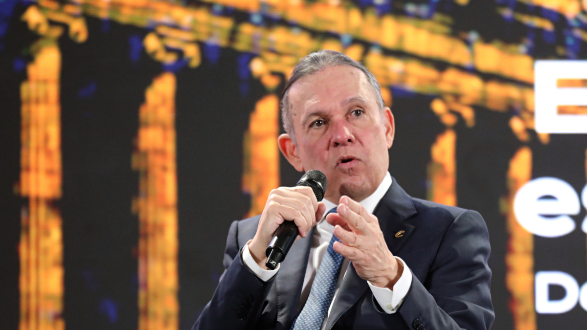 ‘Le vamos a hundir en el Congreso la reforma tributaria al Gobierno’: Efraín Cepeda – En la mira