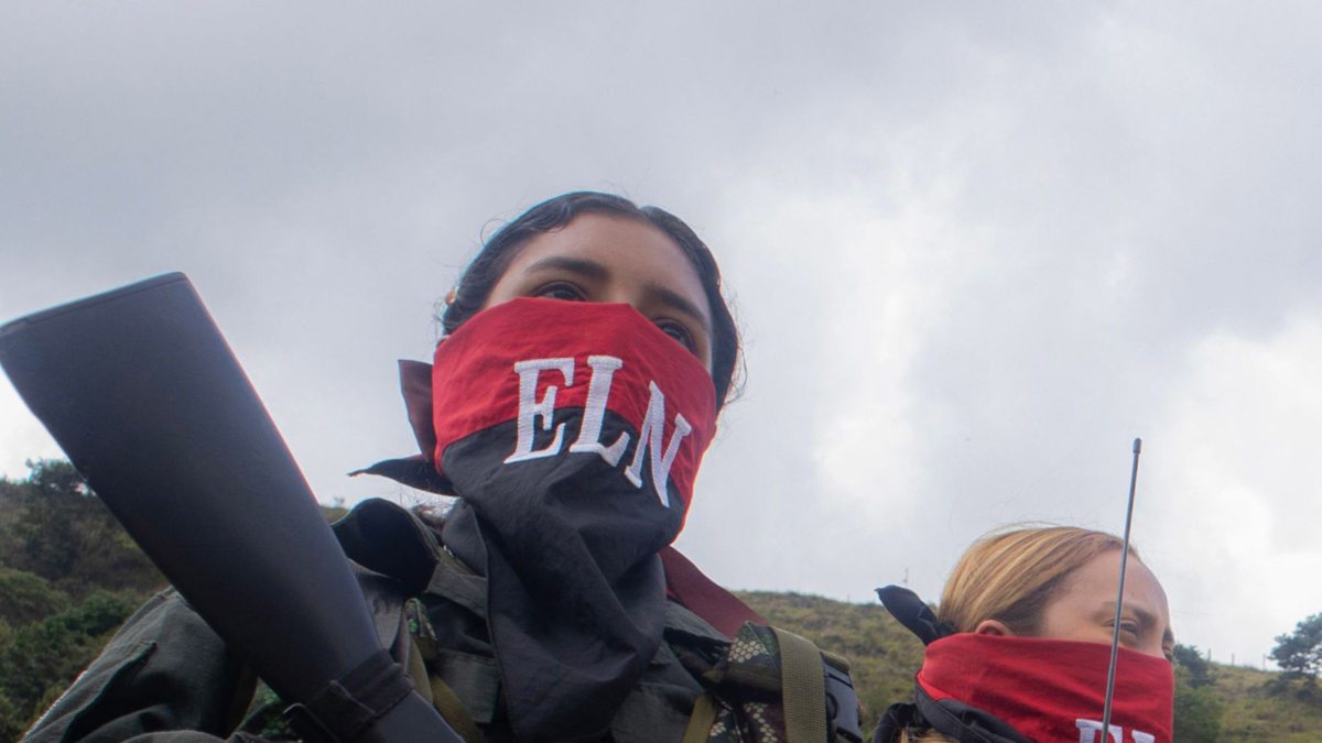 en ese momento una fuerte operación militar

 – En la mira