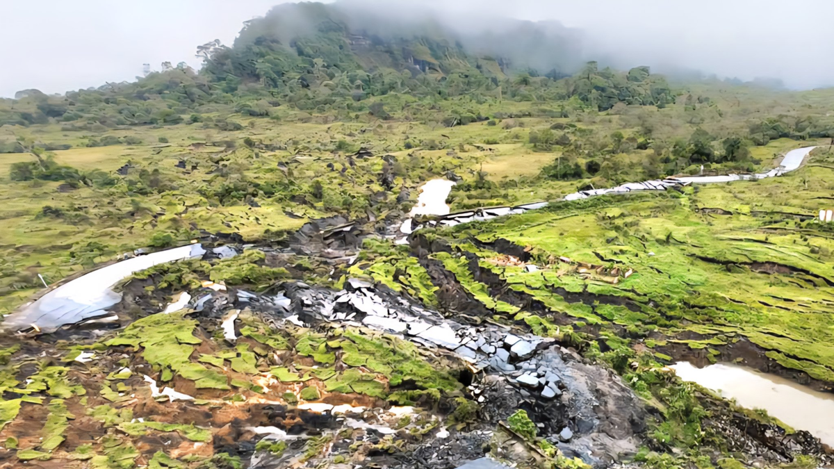 Impresionantes fotos de falla geológica en la comuna de Vélez en Santander: vecinos quedan aislados

 – En la mira