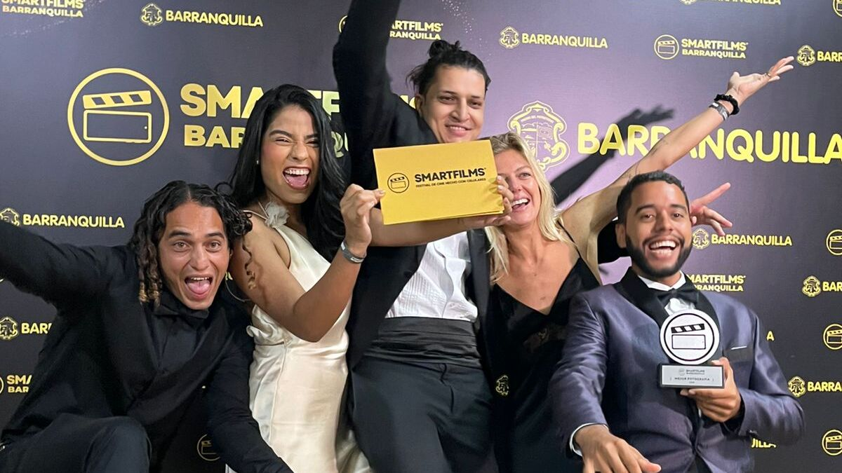 Creatividad en pantalla: La gala SmartFilms destaca la creatividad de 13 historias creadas en teléfonos móviles y diseña nuevas ediciones

 – En la mira