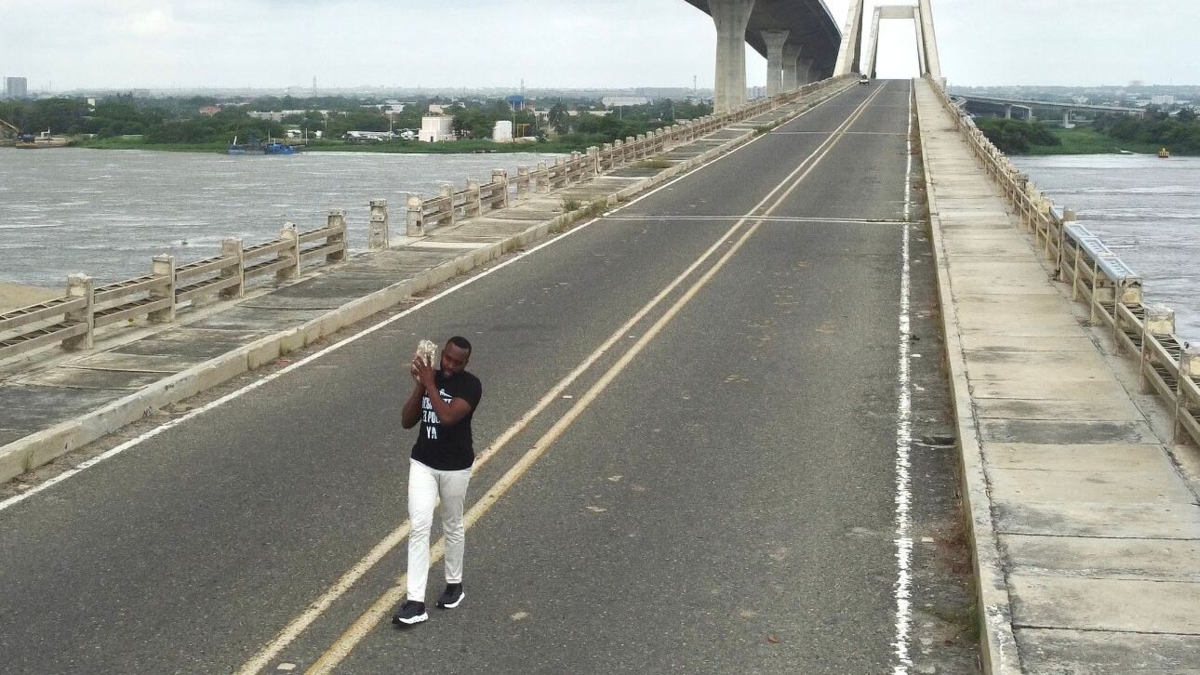 “Nos ataron al progreso en Bogotá”.

 – En la mira