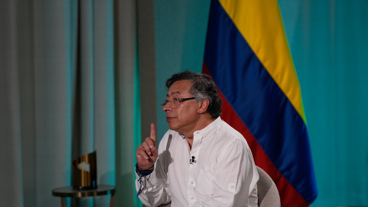 ¿El presidente Gustavo Petro, sin paga por su inclusión en la lista Clinton? / En secreto

 – En la mira