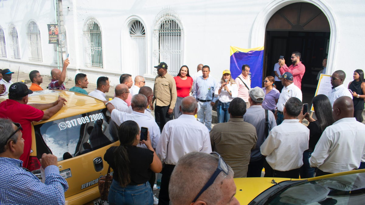 Es hora de modernizar a los taxistas en Jamundí: Presidencia y choferes acordaron usar el taxímetro: estas serán las tarifas

 – En la mira