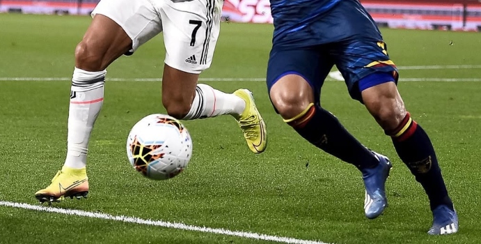 campeón y figura en el exterior

 – En la mira