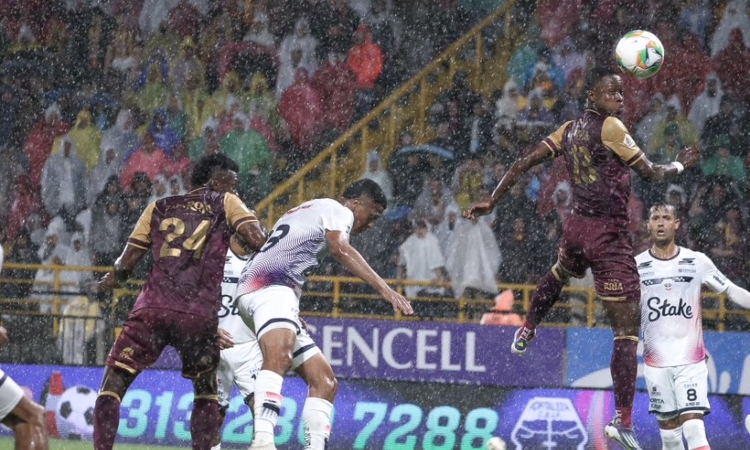 Deportes Tolima ganó en Techo

 – En la mira