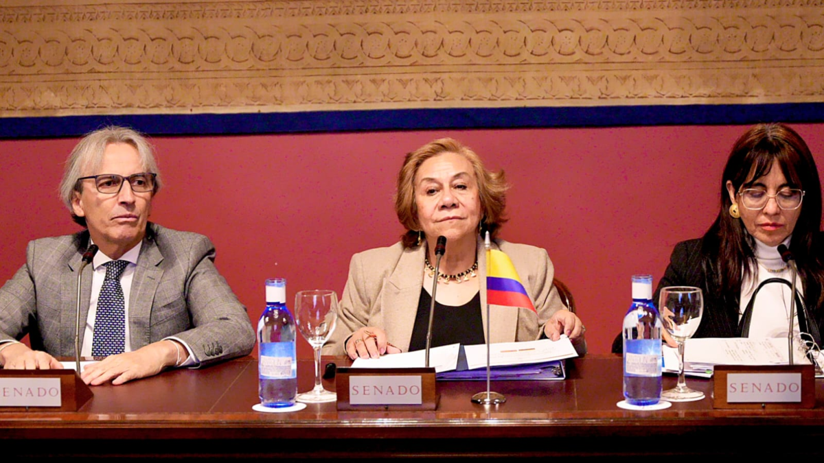 El Departamento de Estado envió una nota verbal a Estados Unidos solicitando la exclusión del presidente Gustavo Petro de la lista Clinton.

 – En la mira