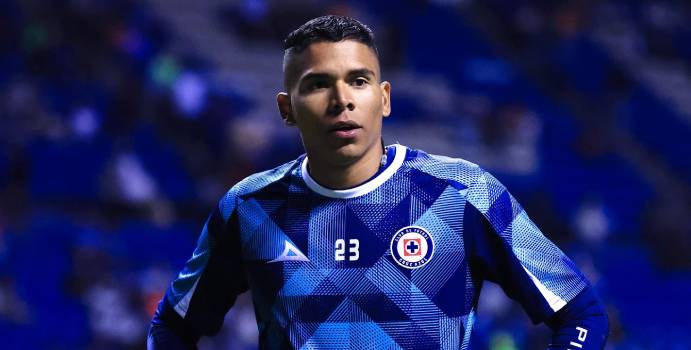 Kevin Mier sufre una fractura en su pierna derecha sin previsión de recuperación

 – En la mira