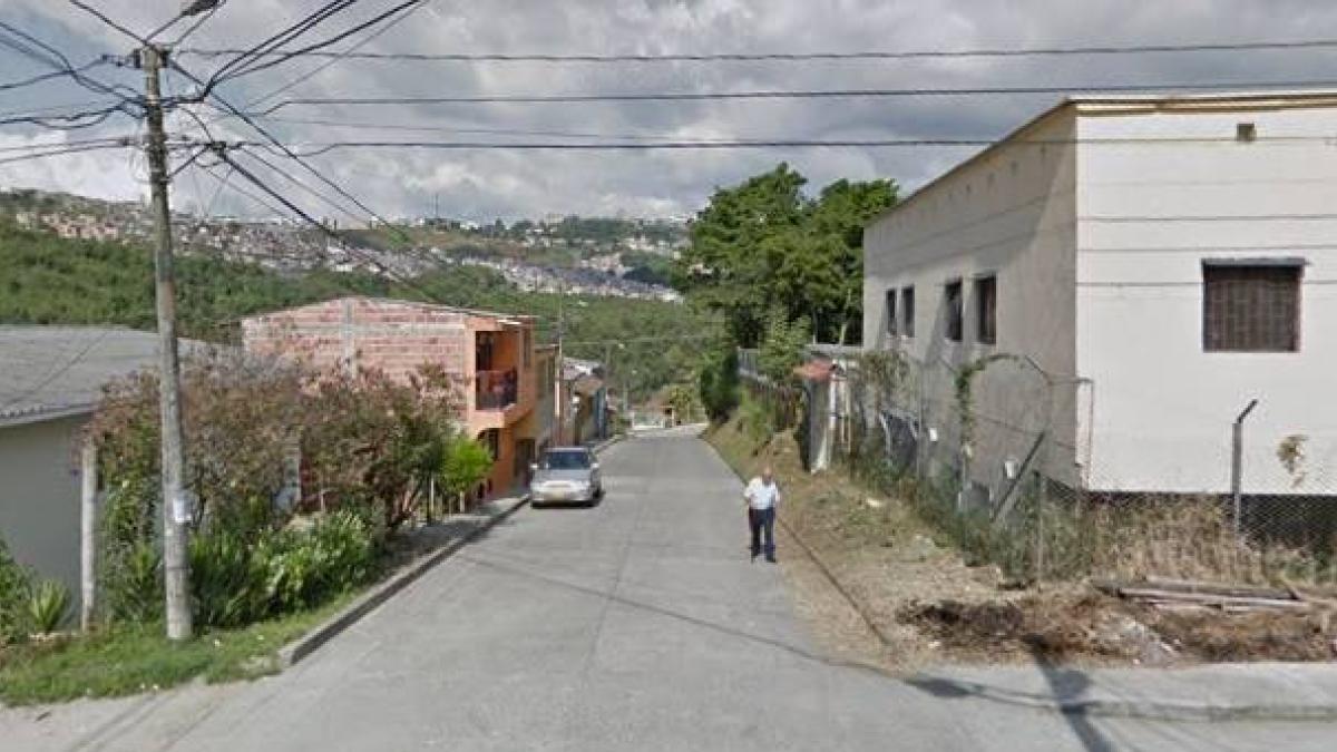 Un hombre de 45 años apuñaló 19 veces a su madre

 – En la mira