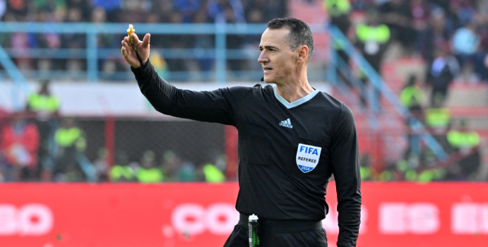 Wilmar Roldán no dirigirá ningún juego de jonrones

 – En la mira