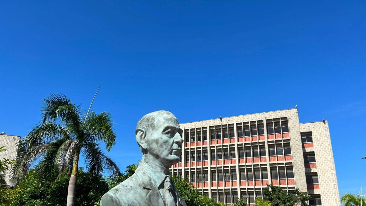 ¿Quién es Rafael Castillo Pacheco, el recién designado rector de Uniatlántico, quien está bajo investigación por su pasado disciplinario?

 – En la mira