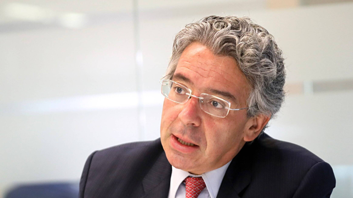 “Colombia está entre una dictadura con Cepeda o una democracia fuerte con De la Espriella”

 – En la mira