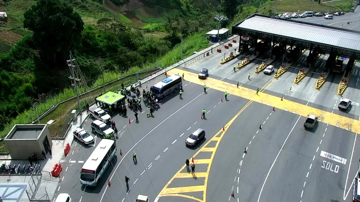 ¿Estás pensando en irte de viaje este fin de semana largo de “velitas”? Aquí están las condiciones viales en Antioquia y los cierres viales previstos

 – En la mira