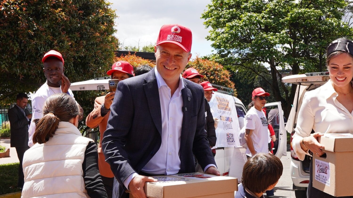 Héctor Olimpo Espinosa se retira de su candidatura presidencial y se convierte en candidato al Senado de la República por el Partido Liberal

 – En la mira