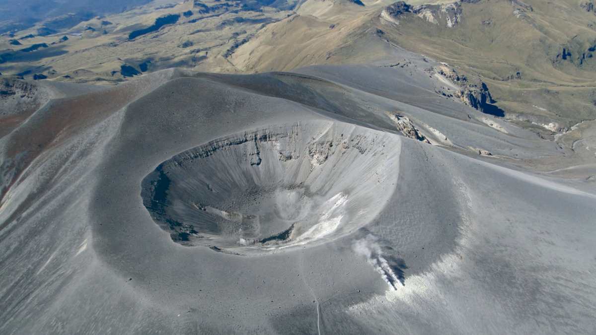 ¿Quién debe cumplir con la medida?

 – En la mira