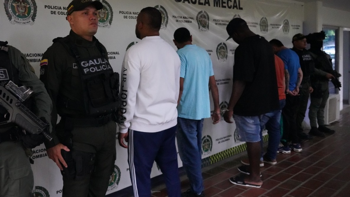 uno ofrecía servicios de transporte falsos en casos de secuestros forzados y el otro viajaba bajo presión

 – En la mira