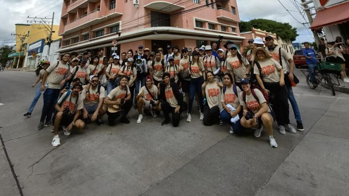 Fotomaratón Mira al Centro celebra 20 años con más de 800 inscritos y un programa que incluye la memoria urbana de Barranquilla

 – En la mira